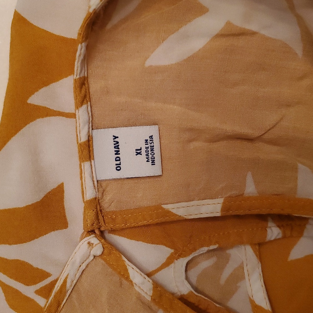 Old Navy Mustard Floral Tank Top - Picture 5 of 6